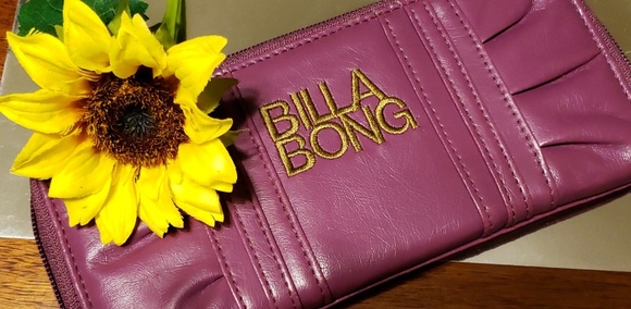 Billabong Wallet - Picture 1 of 3